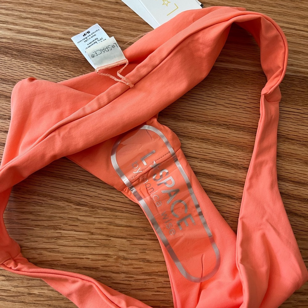 l*space bikini set - Picture 2 of 5